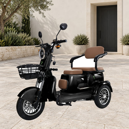 Black Freejoyer FV6 in a quiet stone forecourt