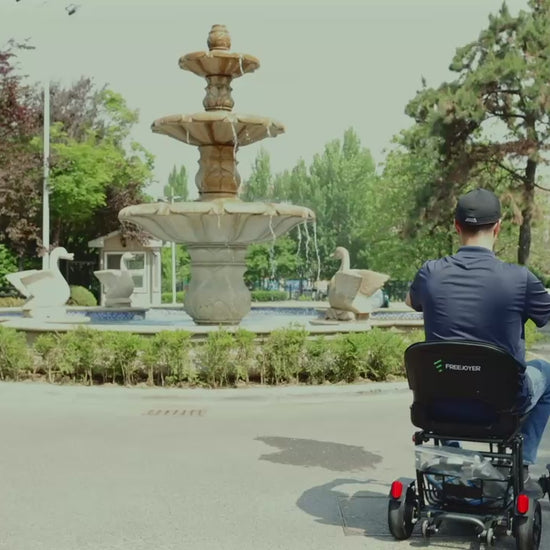 Freejoyer F7 — actual vehicle on a paved park path